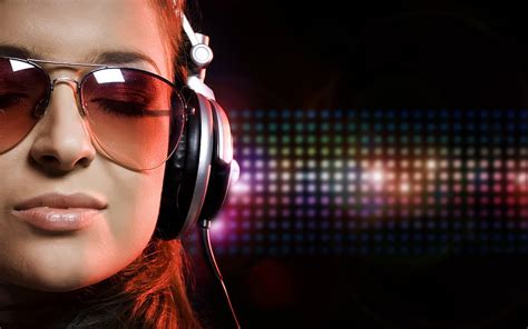 disco girl disco earphones sexy music hd wallpaper peakpx