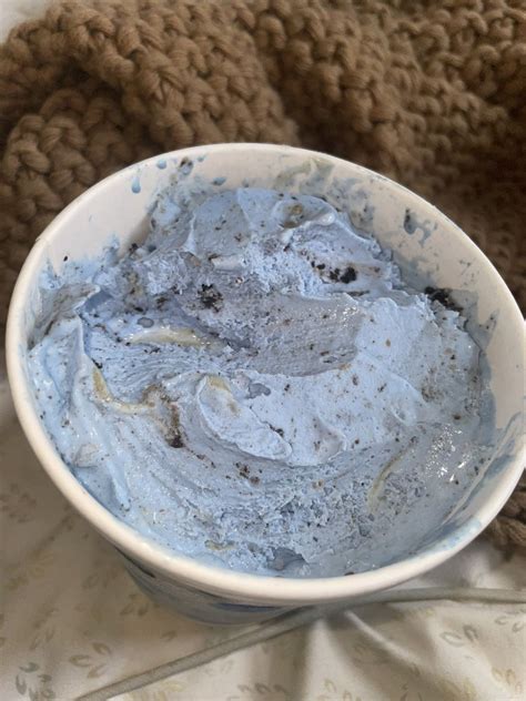 Wynn Rider On Twitter So Good Flavor Is Cookie Monster Its Vanilla But Dyed Blue Yummm