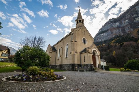 Chemin Des Chapelles Saint Maurice Tourisme Valais Suisse