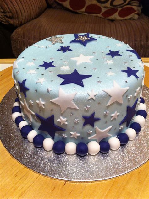 Stars Cake But In Red White And Blue Baby Birthday Cakes Cake