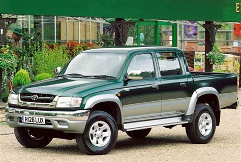 Toyota Hilux 2000 Review Amazing Pictures And Images Look At The Car