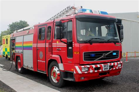 Tyne And Wear Fire And Rescue Service Nk51bww Volvo A Photo On
