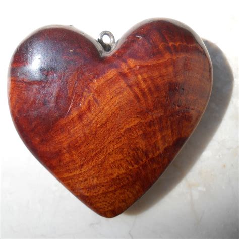 Carved Wood Heart Pendant Monelica