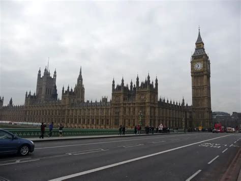 What Are The Famous Landmarks In Uk 50 British Landmarks