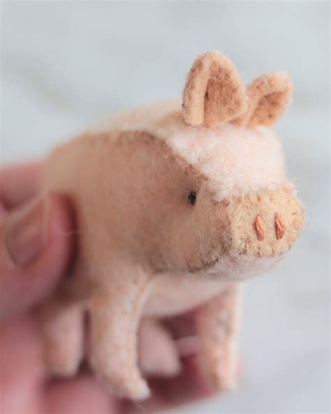 Free Stuffed Pig Sewing Pattern Ph