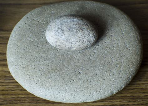 Native American Metate And Mano Grinding Stone Indian Artifacts