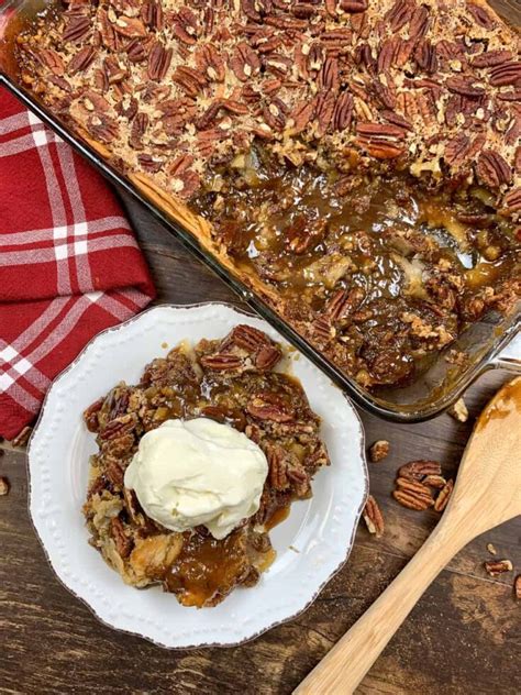Easy Pecan Pie Cobbler Recipe Back To My Southern Roots