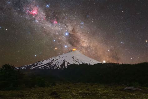 Spectacular Winning Images From The Milky Way Photographer