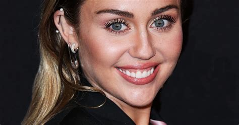 Fans React To Miley Cyrus Naked Instagram Announcement