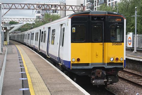 20200619 9349 Arriva Rail London London Overground Flickr