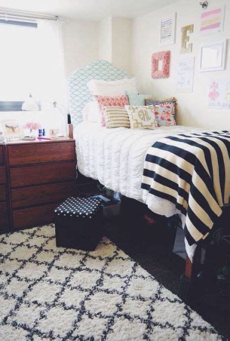 21 Dorm Bedding Ideas By Color Society19 Dorm Room Inspiration