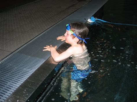 Safe Entries Into Water When Learning How To Swim