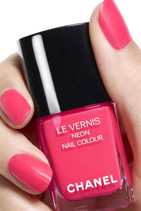 LE VERNIS NEON NAIL COLOUR Neon Nail Colour 596 - ROSE NÉON Colour | CHANEL