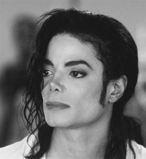 Remembering Michael Jackson The King Of Pop And A Forever Legend Terratale