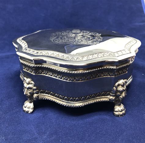 Vintage International Silver Plated Jewelry Box Trinket Box Storage By