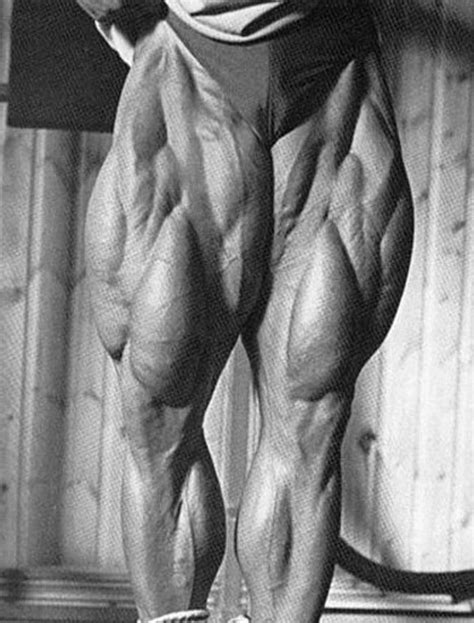 How To Build Bigger Legs Best Quadricep Hamstring And Calf Exercises