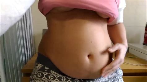 Jiggling Belly Soo Sexy Youtube