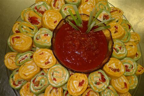 Heavy meat and vegetarian appetizers provide a satisfying and tasty substitute for a full meal, minimizing the amount of effort you must devote toward preparing the food. Heavy Appetizer Menu / heavy hors d'oeuvres go-to menu ...