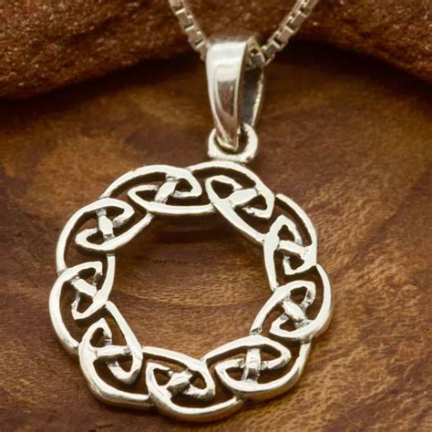 Silver Open Round Celtic Knot Jewellery Set Royal Mile Silver