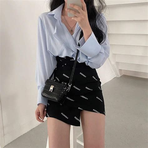 woman classic wear vintage style fall 2020 cute korean fashion instagram school