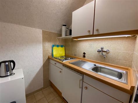 Ein ganzes haus am strand und meer nur für kinder. Wohnung 2 - Haus am Hügel