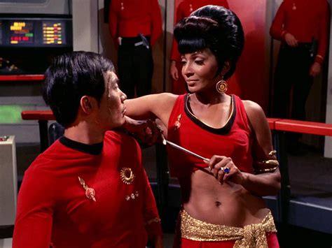Review Star Trek Sex Treknewsnet Your Daily Dose Of Star Trek News And Opinion