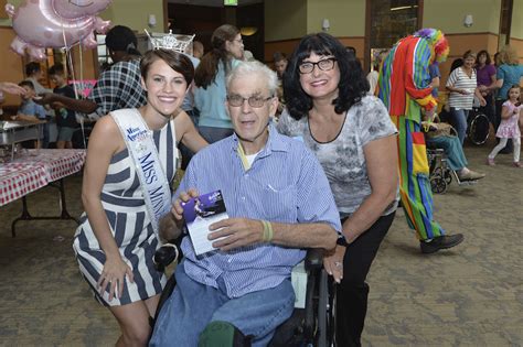 Miss Minnesota Visits Veterans Home Annual State Fair Miss Minnesota