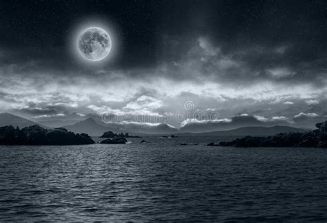 6910 Moonlight Scenery Photos Free And Royalty Free Stock Photos From