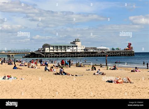 Bournemouth High Resolution Stock Photography And Images Alamy