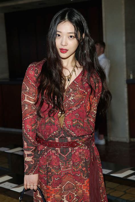 K Pop Star Sulli Found Dead Age 25 The Fader