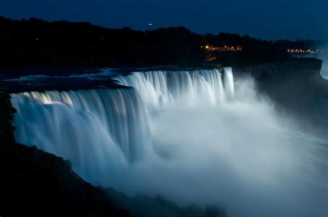 Night View Of Niagara Falls Actually Its Taken From The