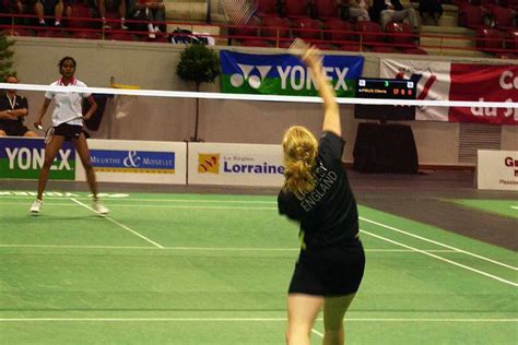 These shots can be played both on the forehand and backhand sides. How to Do an Overhead Clear Shot in Badminton - Howcast