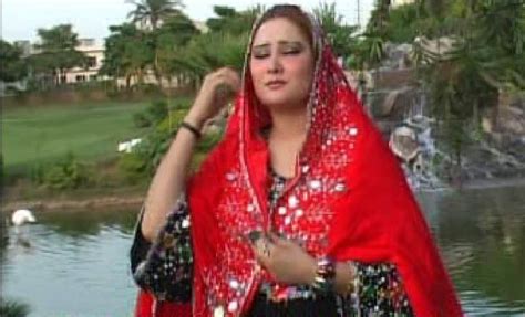 The Best Artis Collection Smartest Pashto Singer Saima Naz New Photos