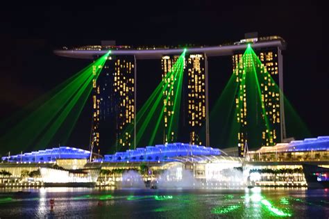 Light Show At Marina Bay Sands Singapore Marina Bay Sands