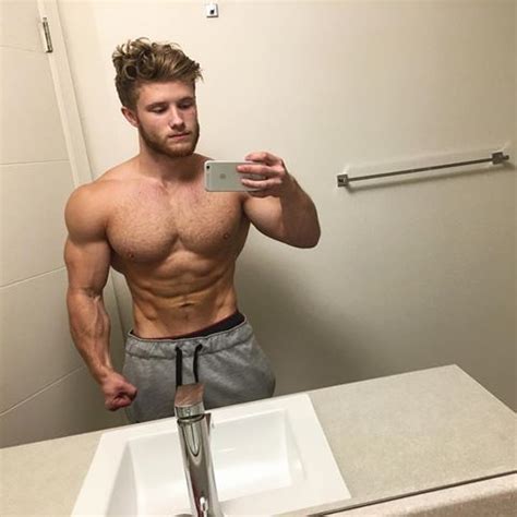 Jeff Nippard Physique
