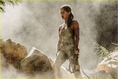 Alicia Vikander In Tomb Raider New Movie Stills Released Photo Alicia Vikander