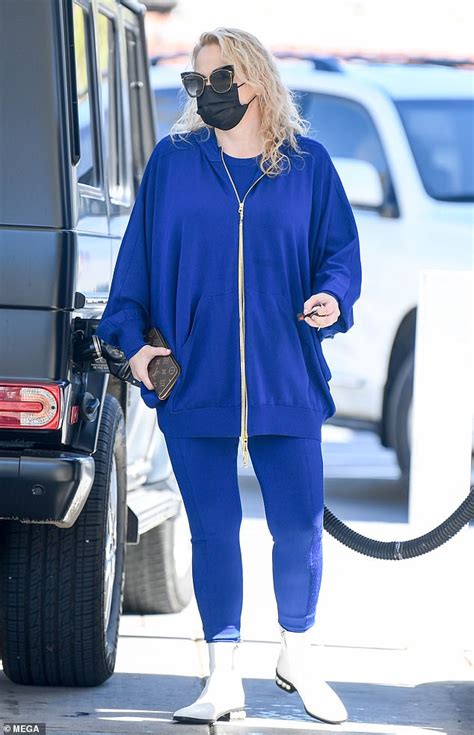 Rebel Wilson Shows Off Her Incredible 30kg Weight Loss In Bright Blue