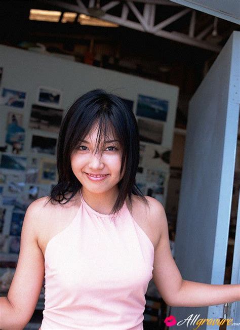 Yoko Mitsuya Busty Asian Posing Outside In Her Black Bikini