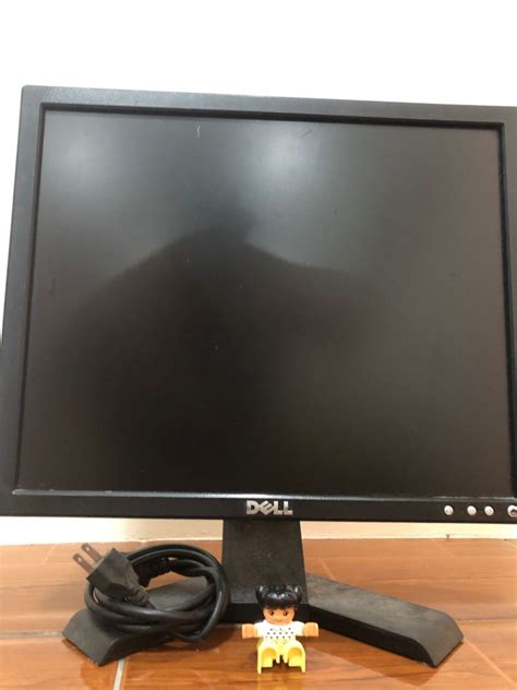 Dell 17 Inch Monitor E178fpc Computers And Tech Parts And Accessories