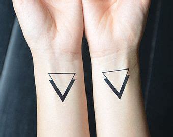 tatuajes de triangulos tatuajes  mujeres  hombres