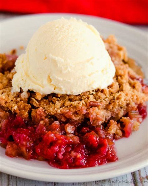 Easy Raspberry Rhubarb Crisp Recipe Creations By Kara