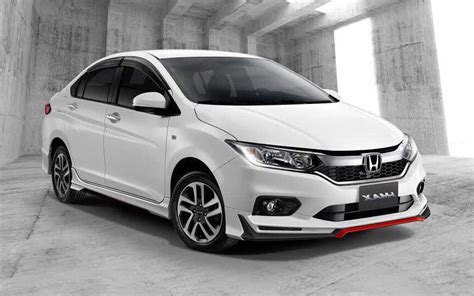 Here is the making video of a honda city modified to look sporty yet elegant at the same time. Honda City