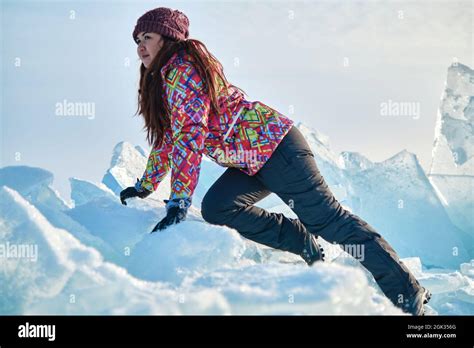Woman Frozen In Ice Block Hi Res Stock Photography And Images Alamy
