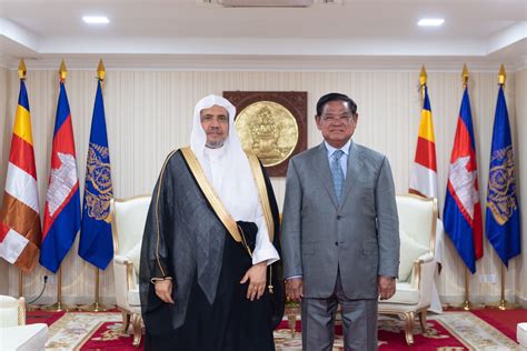 Drmohammed Alissa Met Cambodias Deputy Prime Minister Sar Kheng Muslim World League