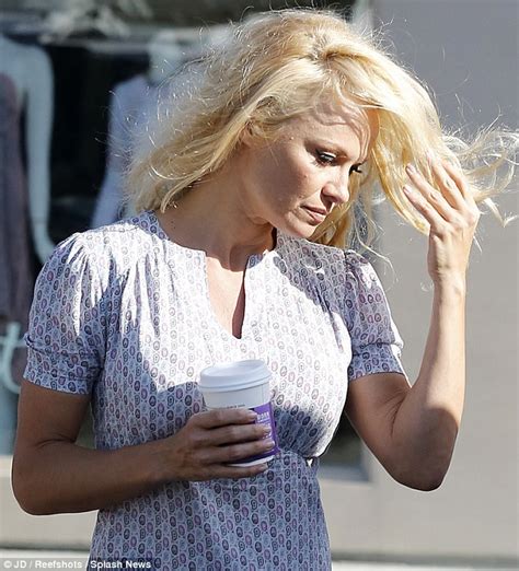 Pamela Anderson Has A Bad Hair Day As Her Peroxide Blonde Tresses Are