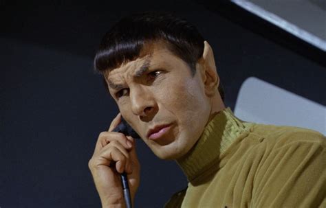 The Spockmania Of The 1960s Surprised Leonard Nimoy The Vintage News