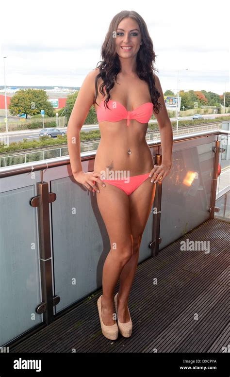 Danielle Geraghty Miss Bikini Ireland Photocall At The Red Cow