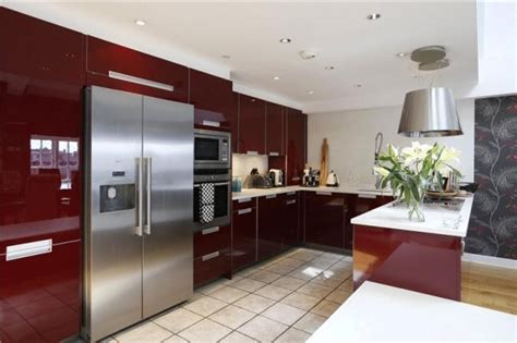 Check out our burgundy kitchen selection for the very best in unique or custom, handmade pieces from our shops. 17 Best images about Burgundy Gloss on Pinterest | Cream ...