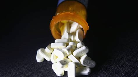 How Doctors In The Us Prescribe Opioids — Four Charts