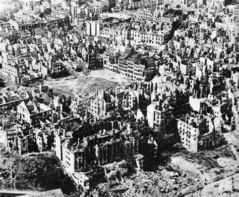 Hd Wallpaper Ruins Of Warsaw In 1945 In World War Ii Bombings